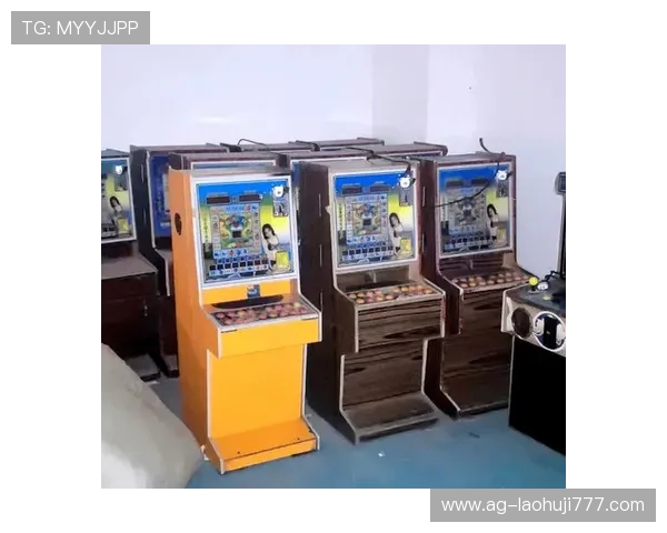 免费版水果机投币游戏机单机版带来真实刺激的老虎机玩法无需付费即可享受